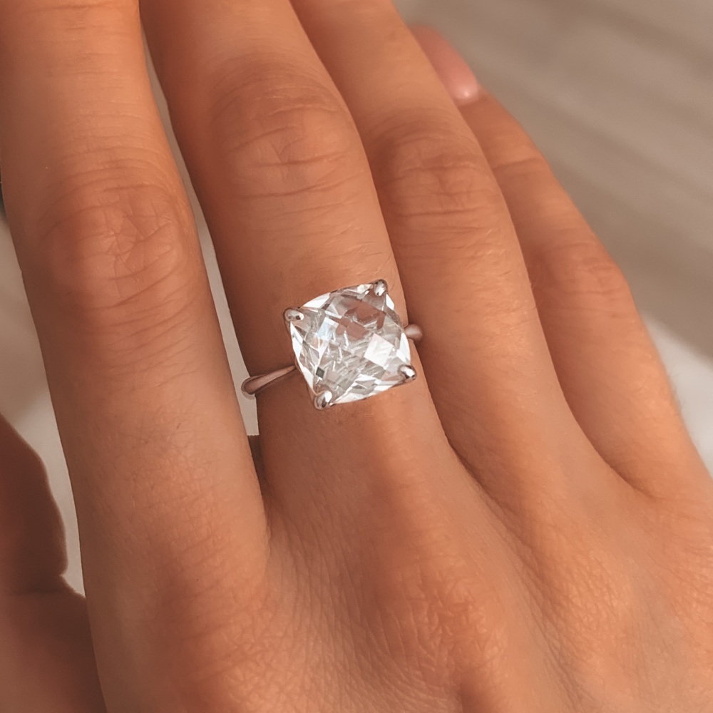 Серебряное кольцо Амстердам с горным хрусталем 