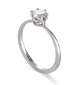 Серебряное кольцо помолвочное с камнем Swarovski
