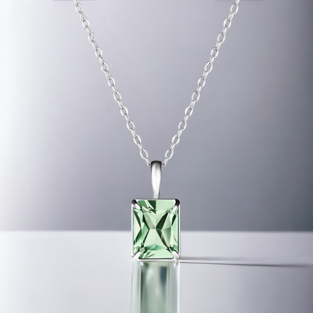 Серебряное колье Лондон с зелёным аметистом